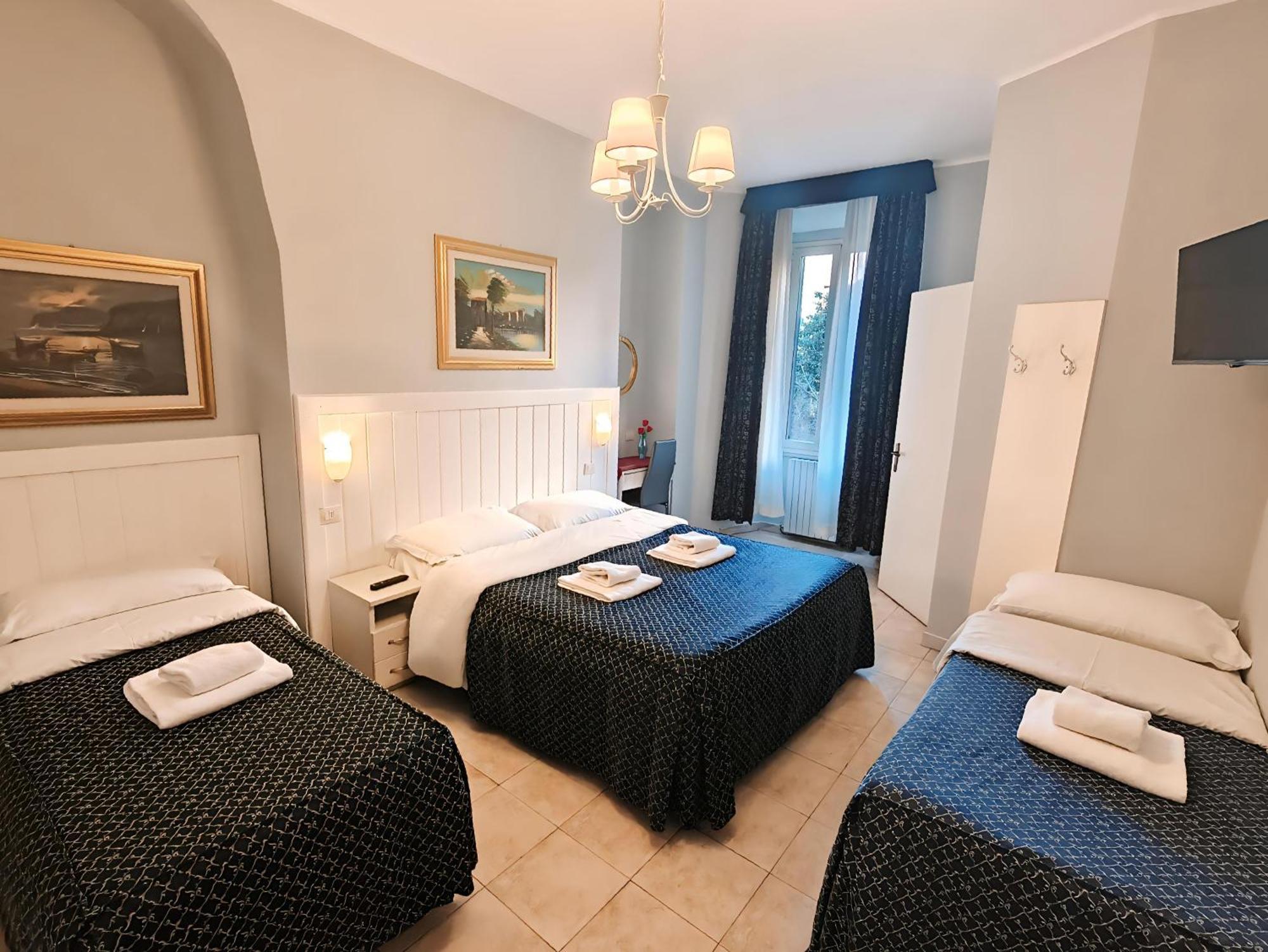 Hotel Aurelia Milano Centrale Екстериор снимка