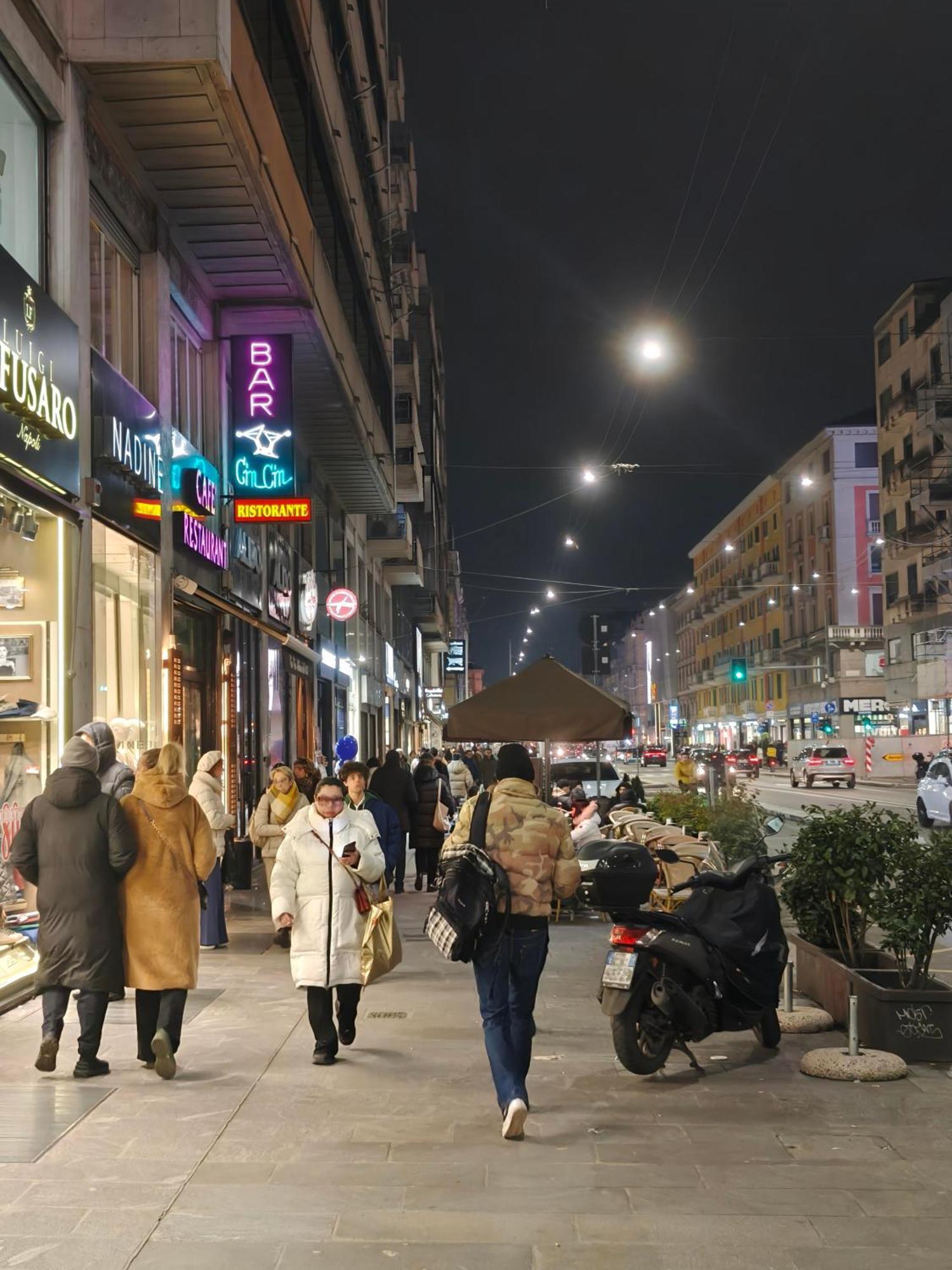 Hotel Aurelia Milano Centrale Екстериор снимка