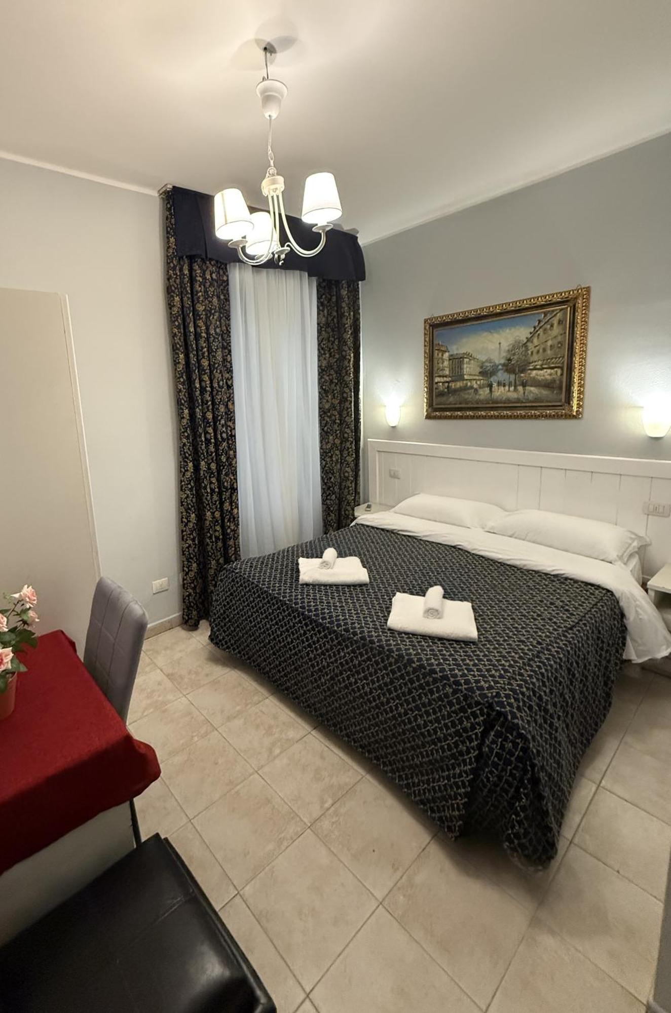 Hotel Aurelia Milano Centrale Екстериор снимка