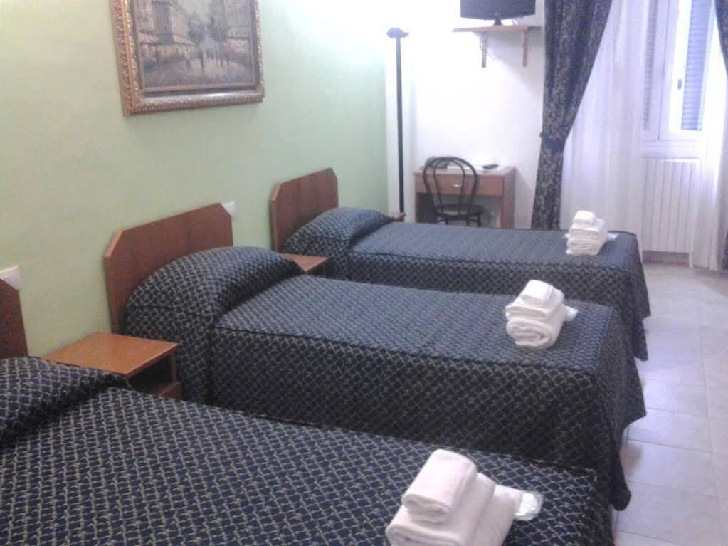 Hotel Aurelia Milano Centrale Екстериор снимка